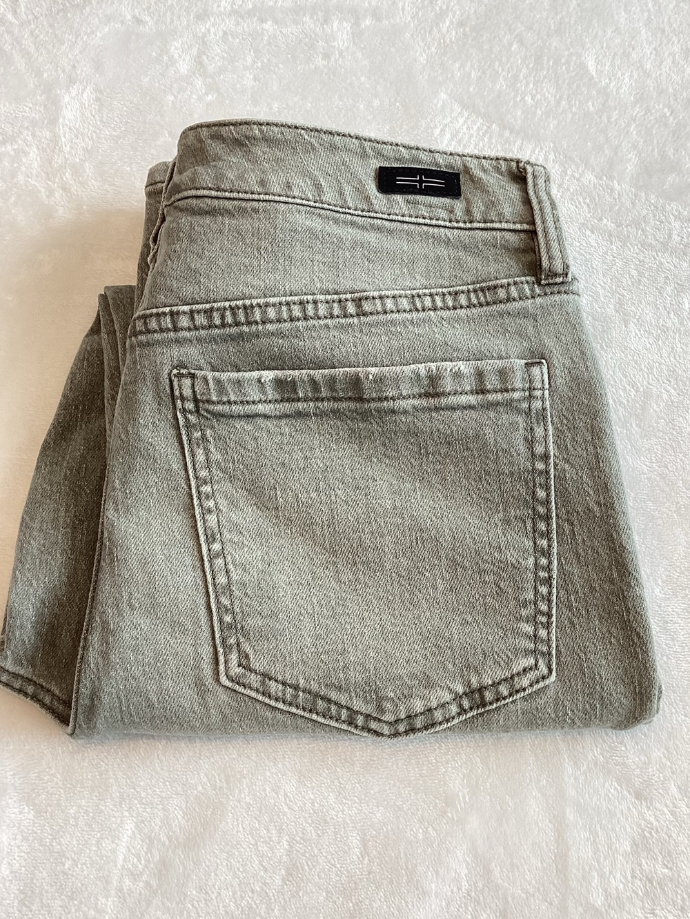 Liverpool Straight Leg Jean High Rise Ankle Size 8 29 Gray Black